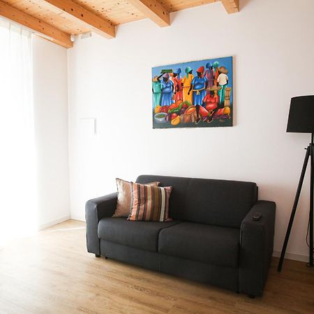 Aloe Comfort Rooms Пескара Экстерьер фото